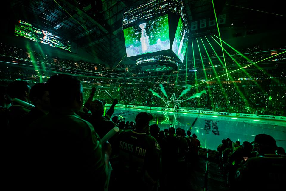 Dallas proti Tampě, Carolina vyzve Jezdce! NHL čeká čtrnáct duelů