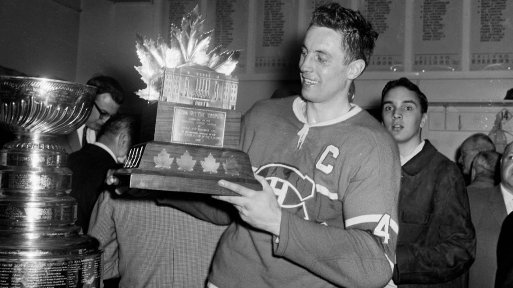 Tento den v historii První udělená Conn Smythe Trophy NHL.CZ